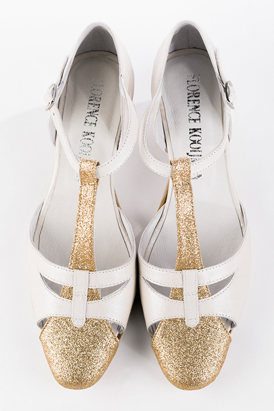 Gold and off white women's T-strap open side shoes. Round toe. Low comma heels. Top view - Florence KOOIJMAN